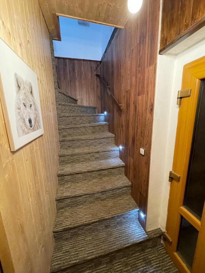 Готель Wolf House Klinovec Лоучна-под-Кліновцем Екстер'єр фото