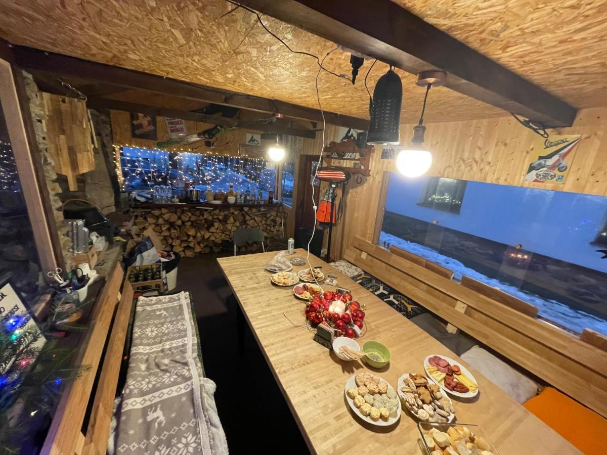 Готель Wolf House Klinovec Лоучна-под-Кліновцем Екстер'єр фото